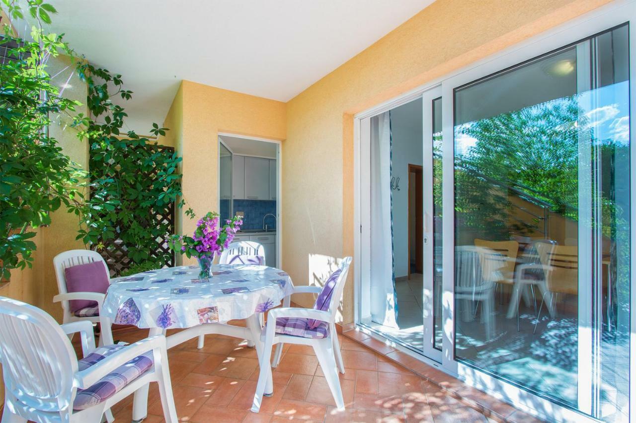 Villa Alexandra 4 Пиешчана Увала Екстериор снимка